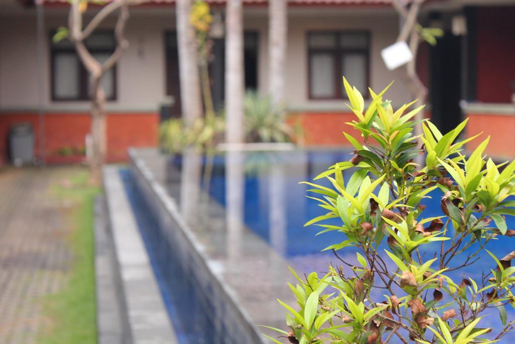 Puri Ganesh Hotel Legian  Exterior photo