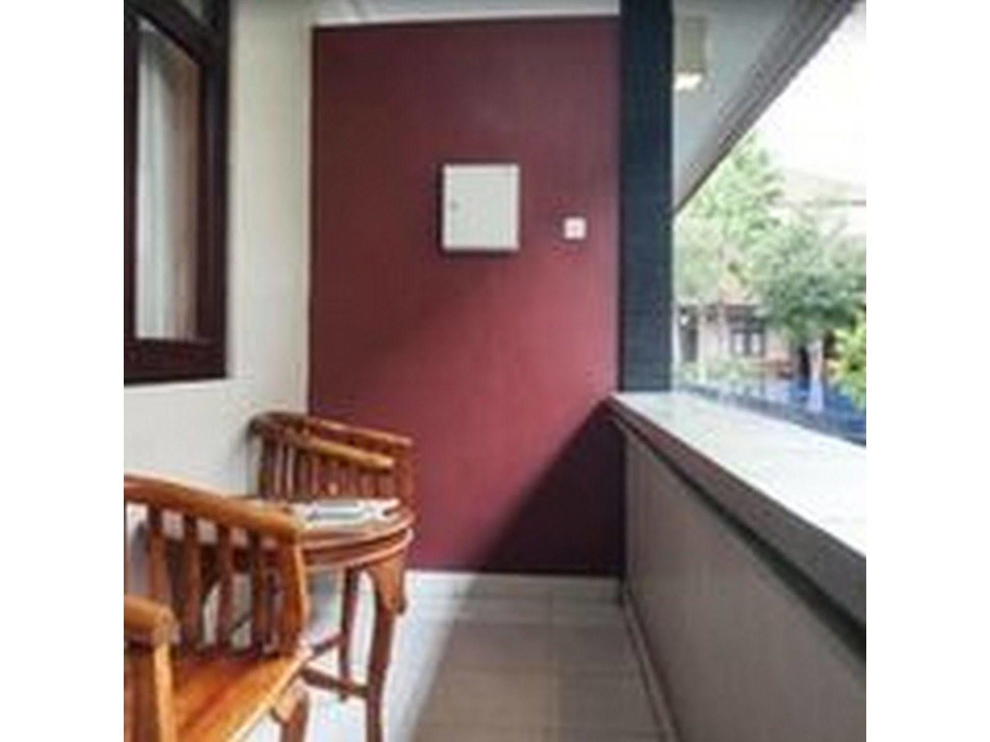 Puri Ganesh Hotel Legian  Exterior photo