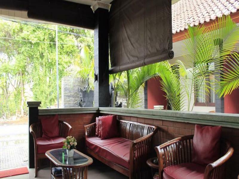 Puri Ganesh Hotel Legian  Exterior photo